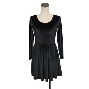 TALULA Black Velvet Dress Womens Medium Party Elegant Classy Boho‎ Flirty
